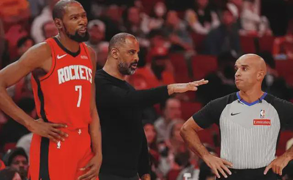 雷霆24胜1负追勇士,<a href=/lanqiu/rockets/ target=_blank class=infotextkey>火箭</a>战快船,<a href=/lanqiu/spurs/ target=_blank class=infotextkey>马刺</a>待文班复出战强敌